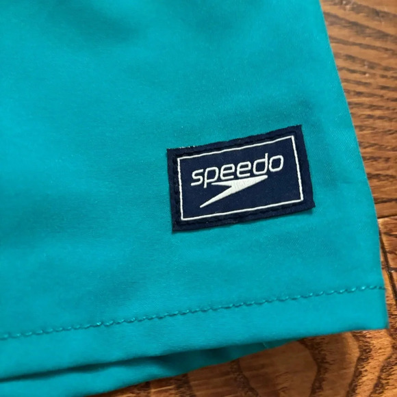 🛍️3/$30 Speedo men’s  lined aqua coloured swim shorts in size medium - Picture 3 of 15